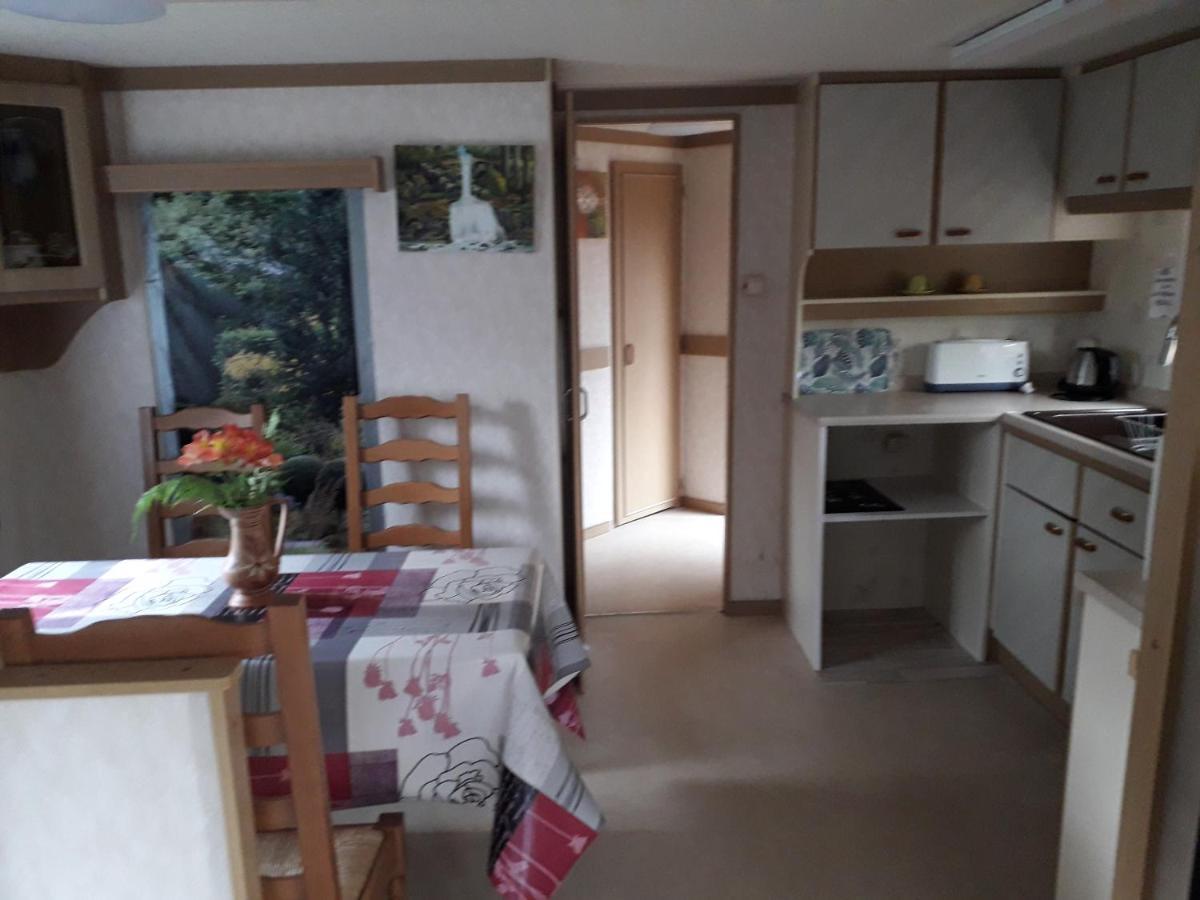 Mobile Home Le Clos De See Chérencé-le-Roussel Exteriör bild