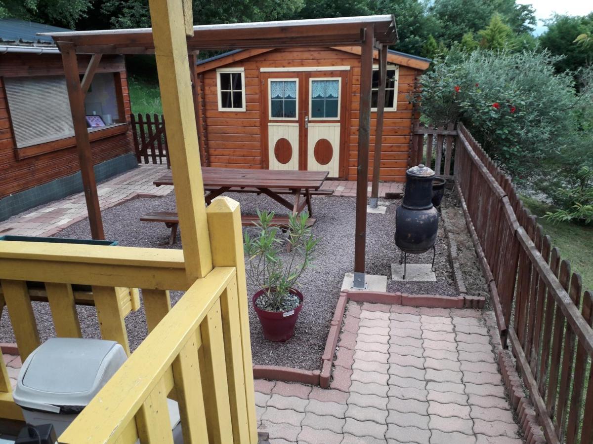 Mobile Home Le Clos De See Chérencé-le-Roussel Exteriör bild